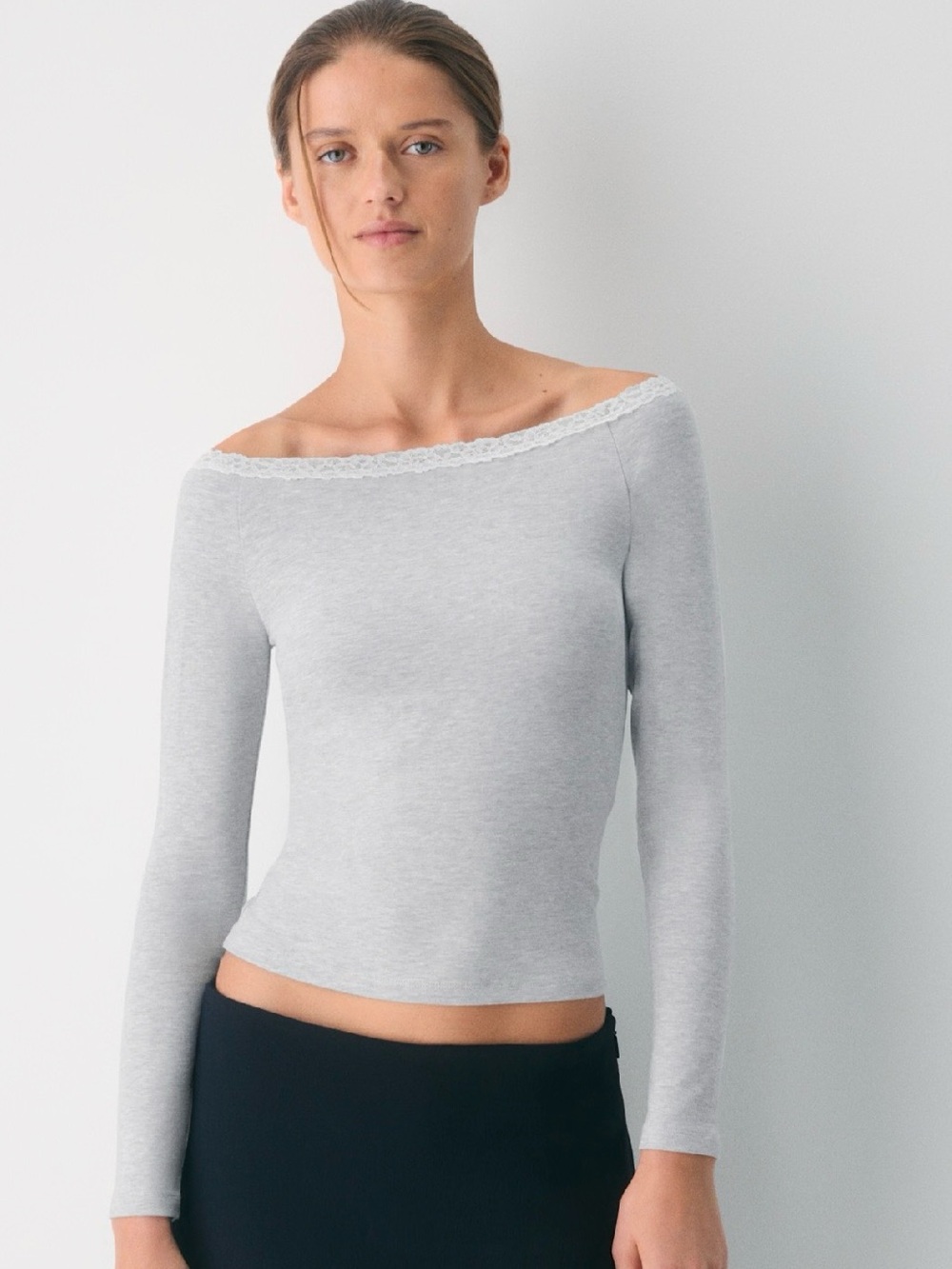 Aritzia goodlux finale Light Gray Off-Shoulder Lace Trim Long Sleeve Top M